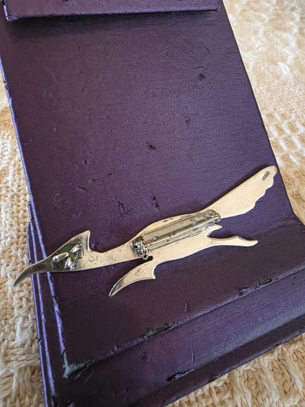 Vintage Handcrafted Sterling Silver ROADRUNNER Pin Gemstone Eye Accent